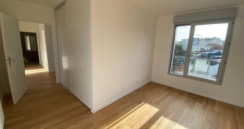 Achat / Vente immobilier neuf Issy-les-Moulineaux à 4 min à pied du métro 13 (92130) - Réf. 9302